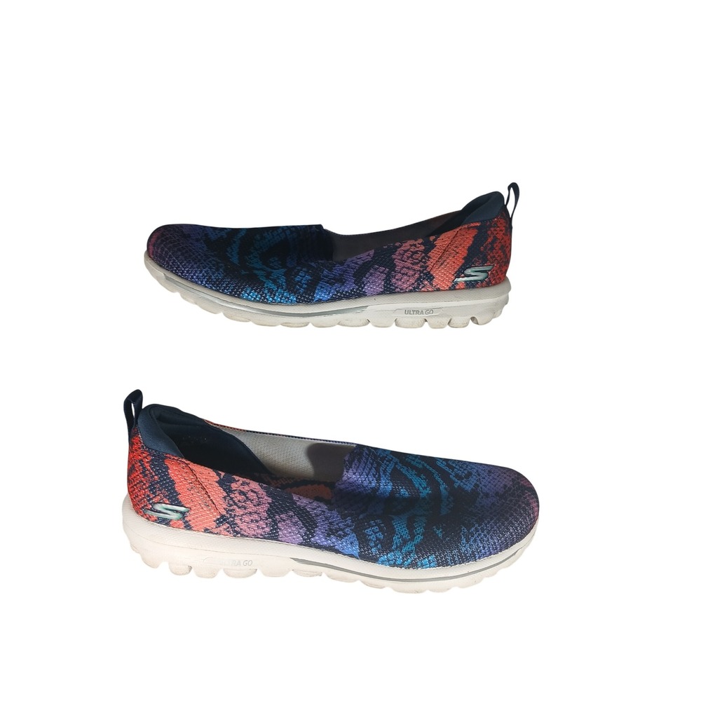Skechers GOwalk 5 Size 8.5 Navy Aqua Snakeskin Print Slip On Walking Shoes